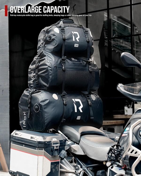 IRON JIA'S Sac Moto Etanche Sac de Selle de Moto Sac de Voyage Sac Arrière Moto avec Fermeture à Rouleau Bretelles Adapté pour Le Cyclisme, Le Camping, Les Sports Nautiques Marron-50L – Image 5