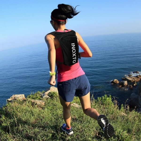 INOXTO Sac d'hydratation léger 5L,adapté à la randonnée en Plein air,Marathon, compétition Cycliste, Gilet d'hydratation d'alpinisme,Hommes et Femmes – Image 7